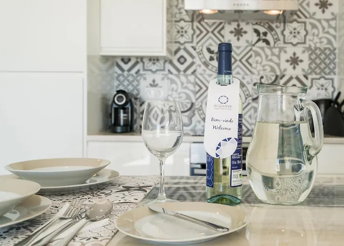 Waterside Village - Sea View Apartment